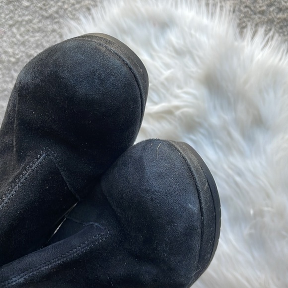 Vagabond Suede Wedge Zip up Booties EUC - Picture 6 of 15